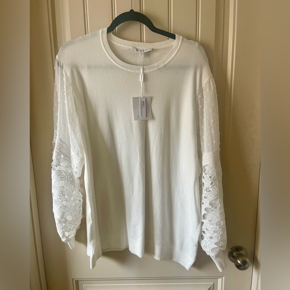 NWT Plus size White Blouse Siani 1X.